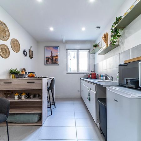 דירות Mons-en-Baroeul Le Cosy - Free Parking - Proche Gares Lille - Netflix - Wifi מראה חיצוני תמונה