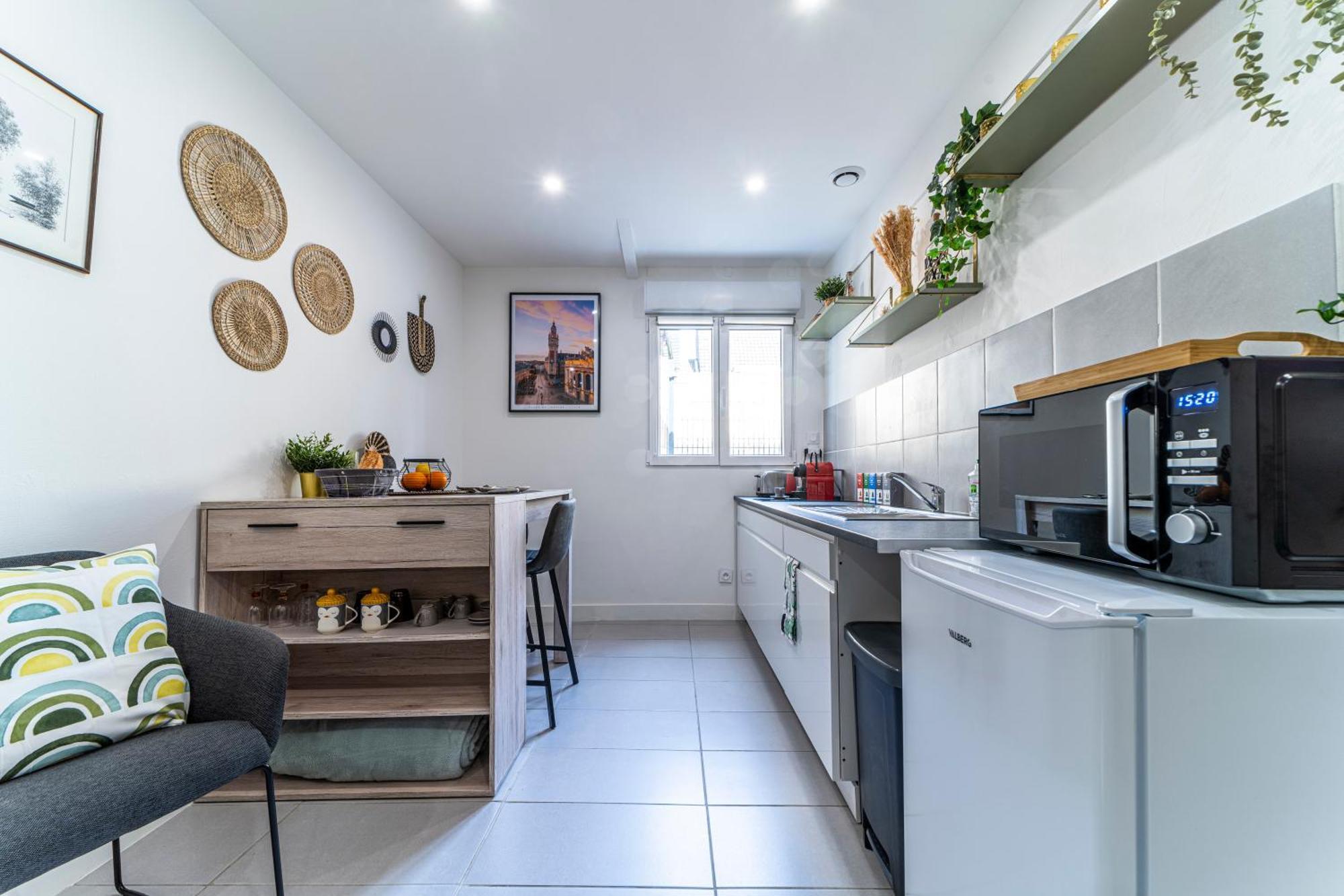 דירות Mons-en-Baroeul Le Cosy - Free Parking - Proche Gares Lille - Netflix - Wifi מראה חיצוני תמונה
